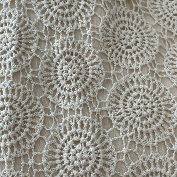 Solitaire Anthropologie Crochet Lace Top Cream Knit Bell Sleeves Full Back Butto - Picture 9 of 9